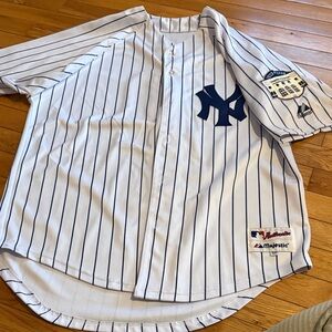 Majestic New York Yankees Pinstripe Jersey - White & Navy